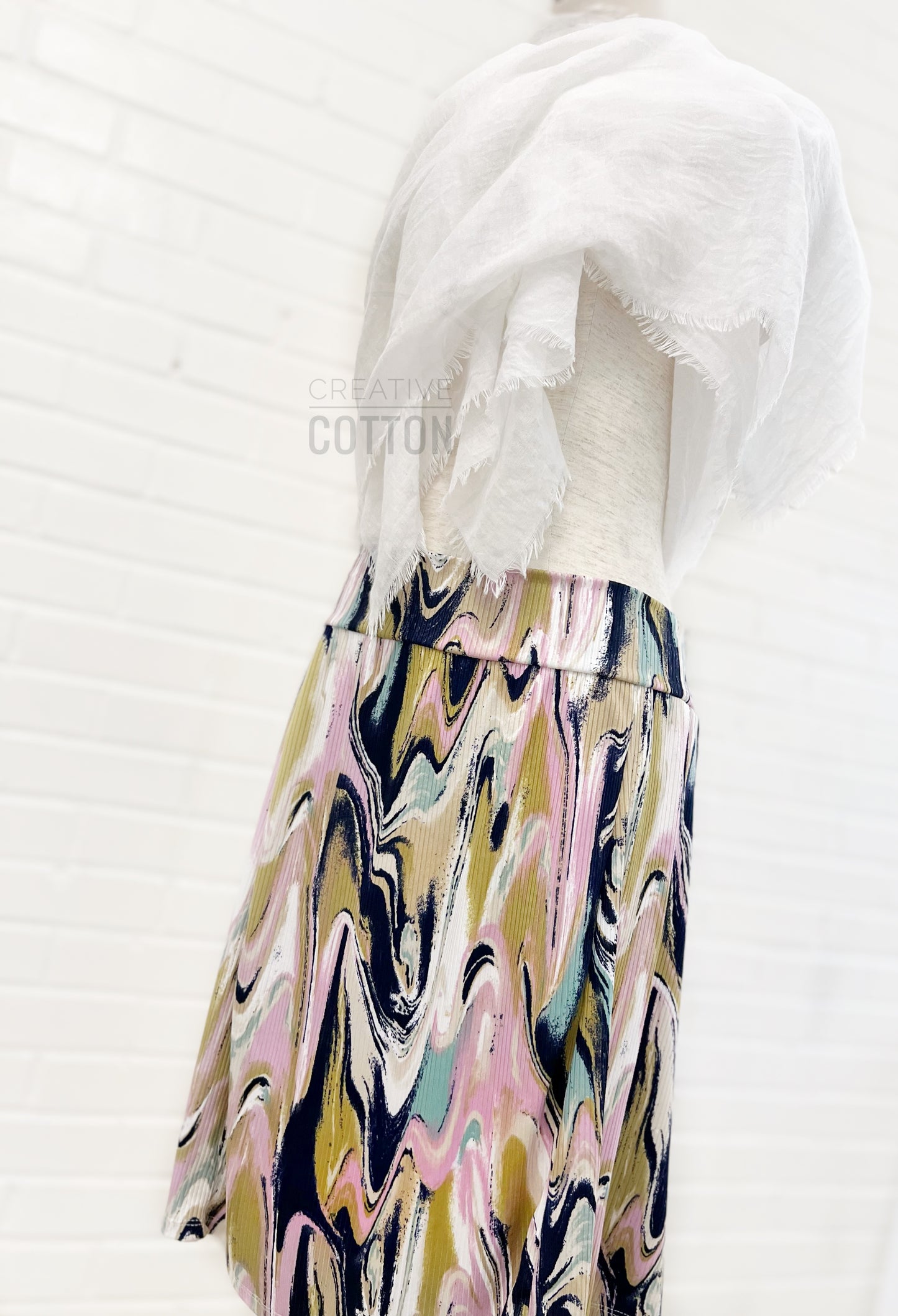 The Market Skirt in Marble