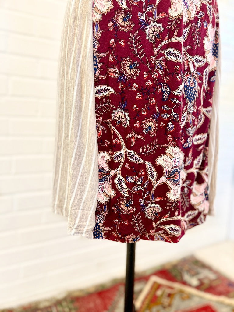 Merlot Paisley Abstract Funky Knit Skirt