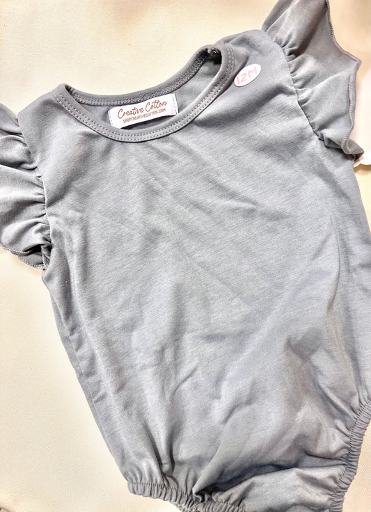 Ruffled Onesie in Moon (gray)