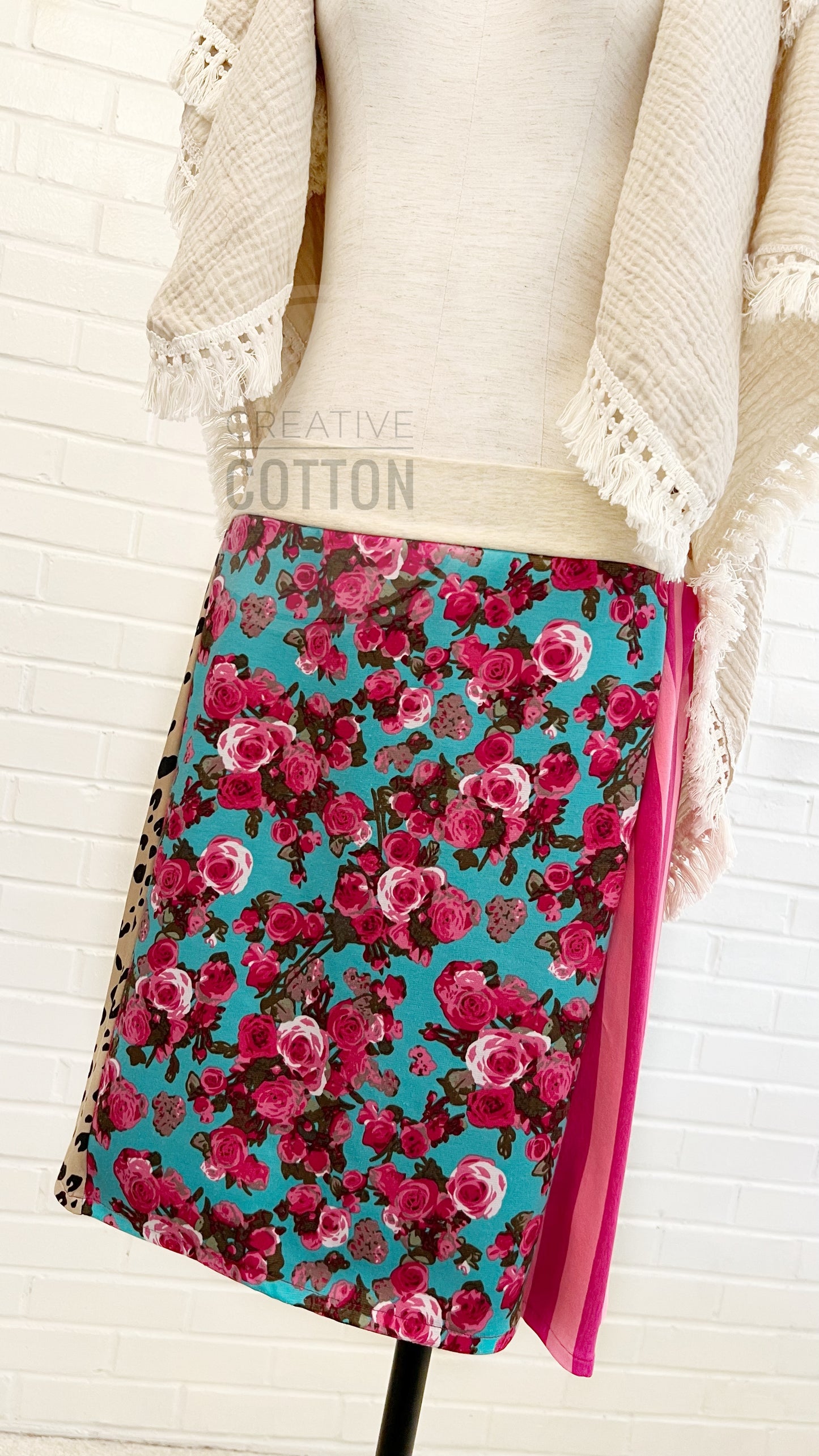 Preppy Floral Funky Knit Skirt