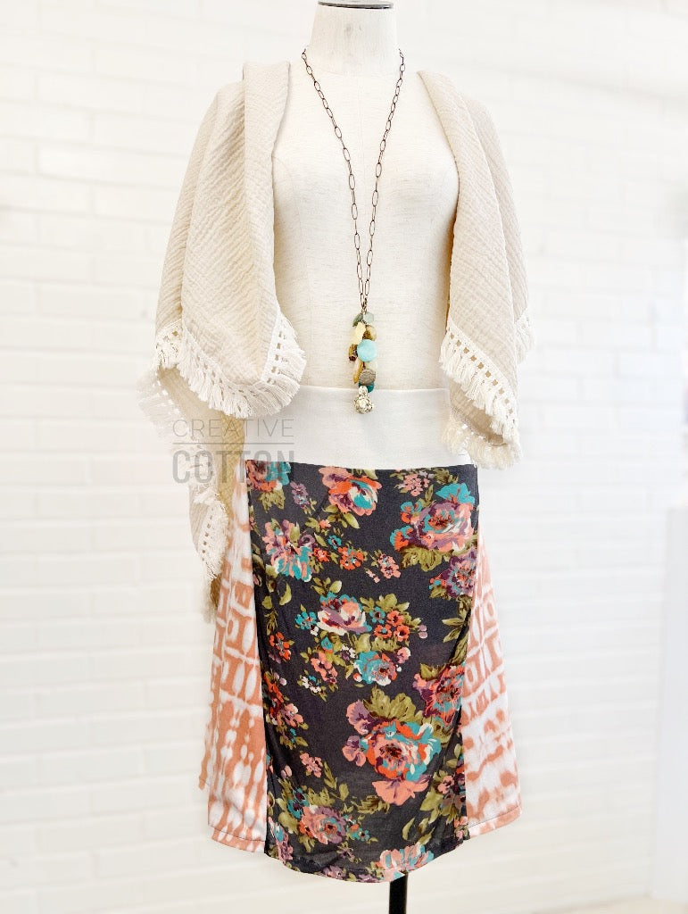 Vintage Modern Floral Funky Knit Skirt