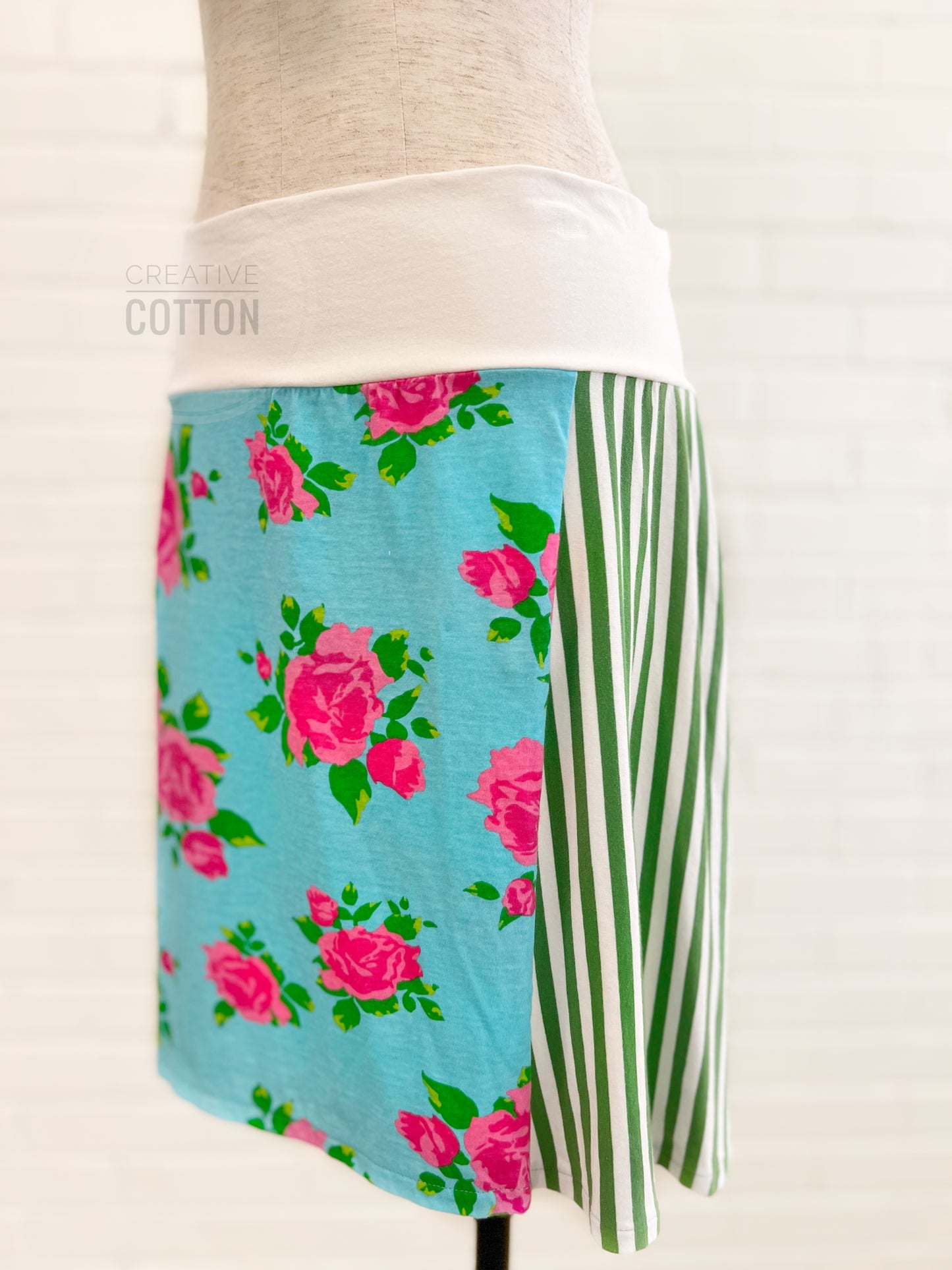 Preppy Roses Funky Knit Skirt